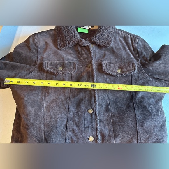 St. John’s Bay XL coat - Picture 3 of 9